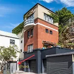 Modern Studio, Minutes To Ferry, City, Cbd